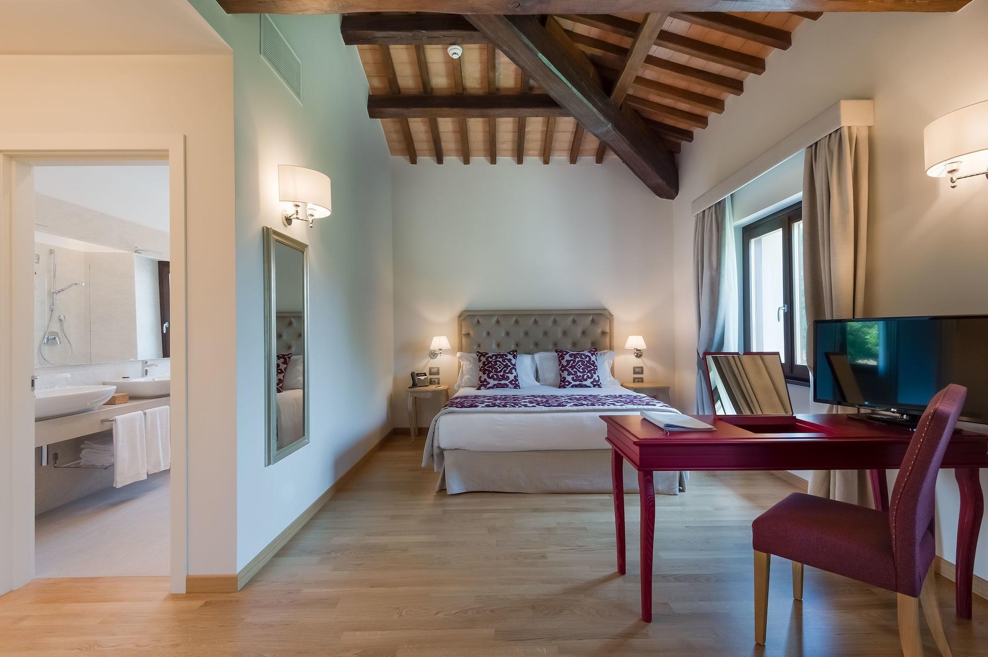 Hotel Borgo La Chiaracia Resort&spa 5*
