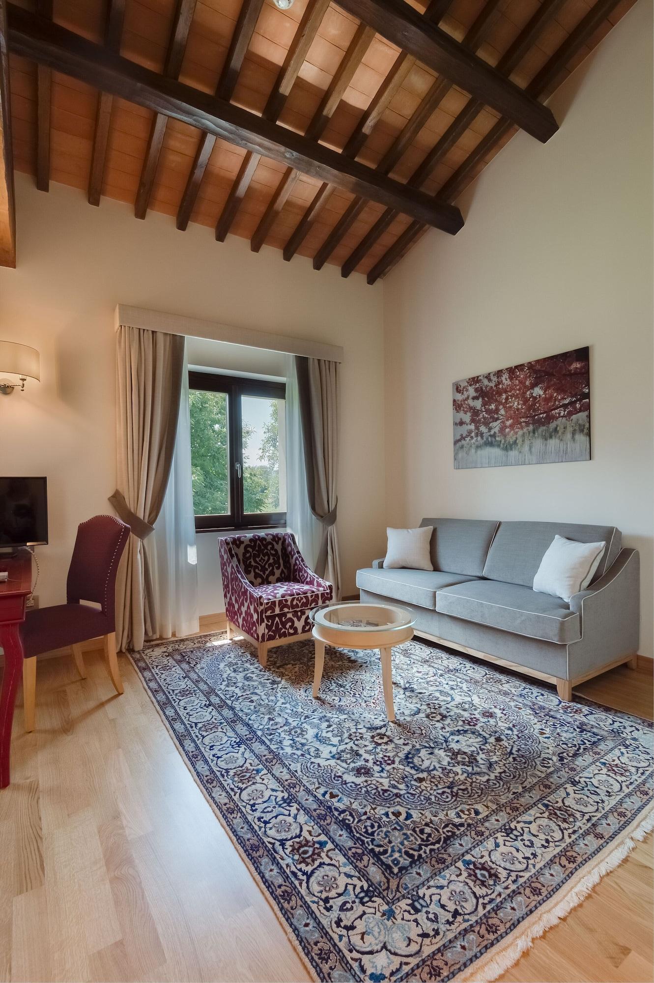 Borgo La Chiaracia &